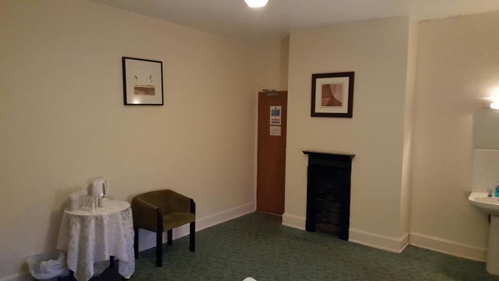 Station Hotel Hucknall Zewnętrze zdjęcie